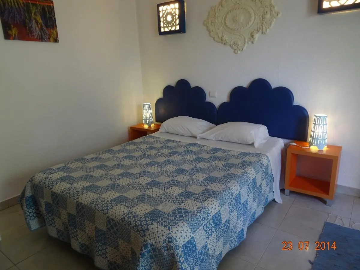 Palm Villa Estudios Lagos